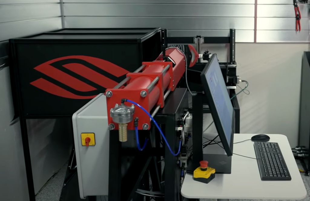 Inside the Selkirk Lab: How Selkirk uses a performance cannon to test paddle power and spin